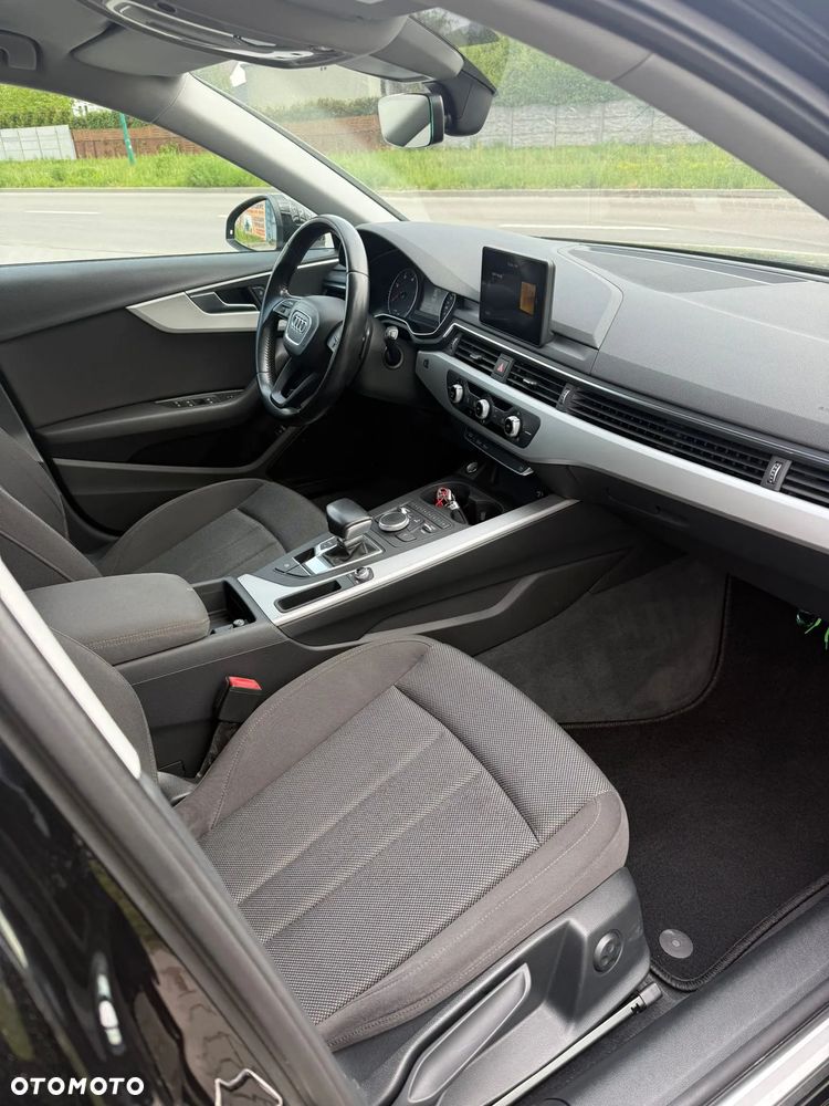 Audi A4 Avant 2.0 TDI S tronic - 8