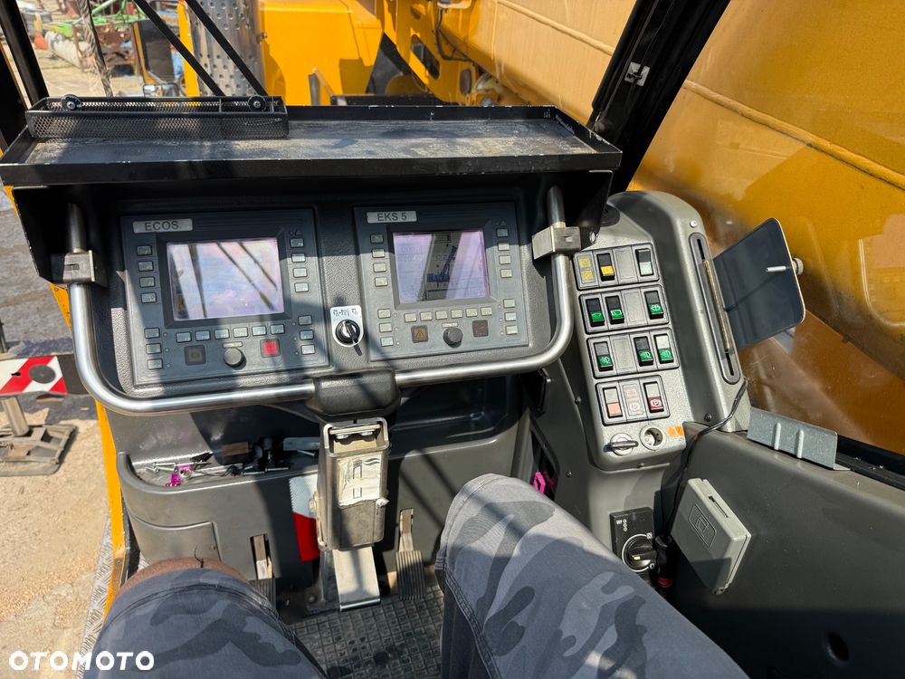 Grove GMK 2035E - 6