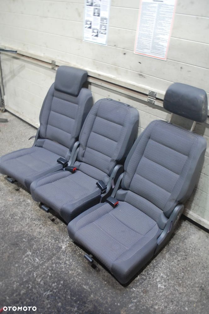 FOTELE FOTEL TYŁ TYLNY 2 RZĄD VW TOURAN I - 2