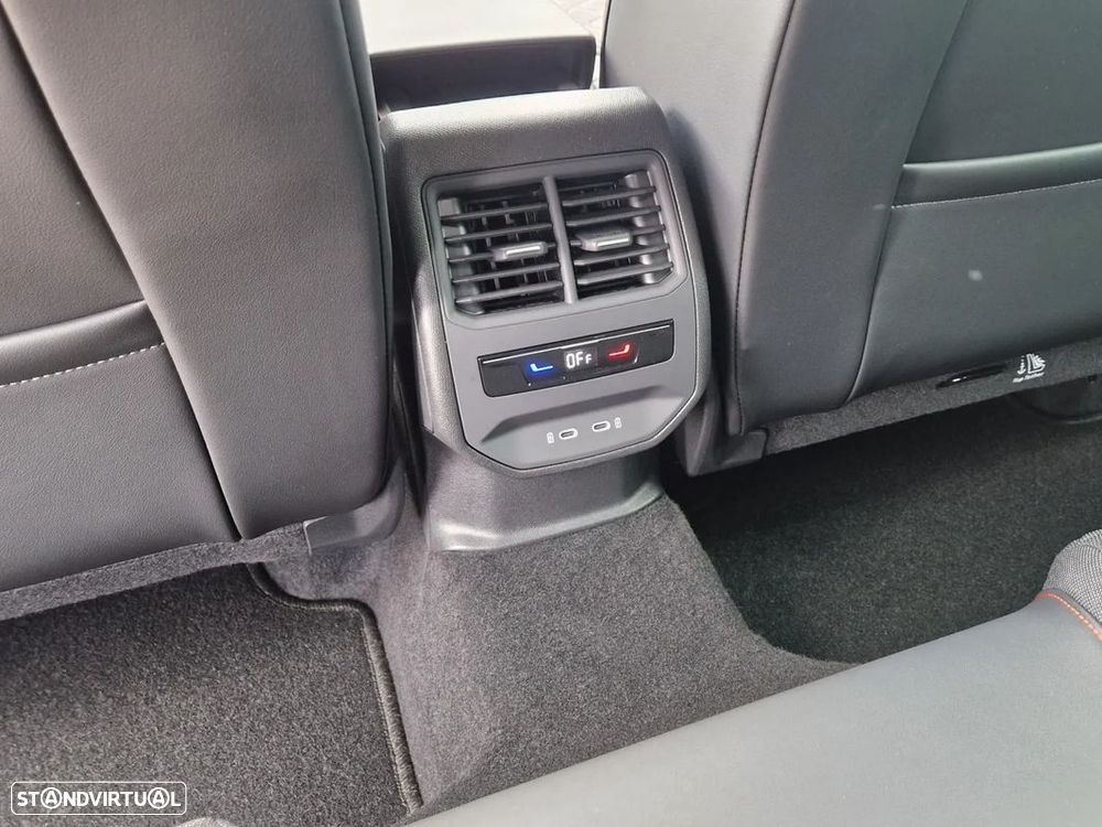 SEAT Leon ST 1.5 TSI e-Hybrid FR DSG Edição Fiscal - 11
