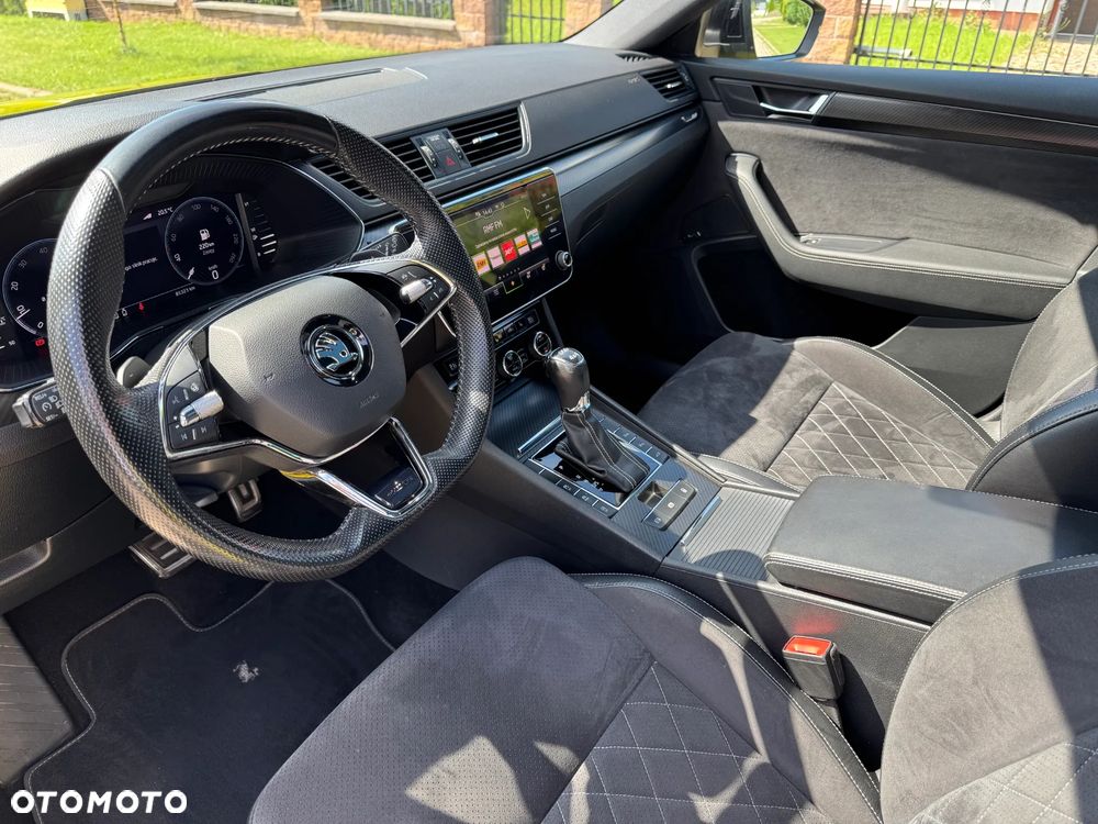 Skoda Superb 2.0 TSI 4x4 Sportline DSG - 21