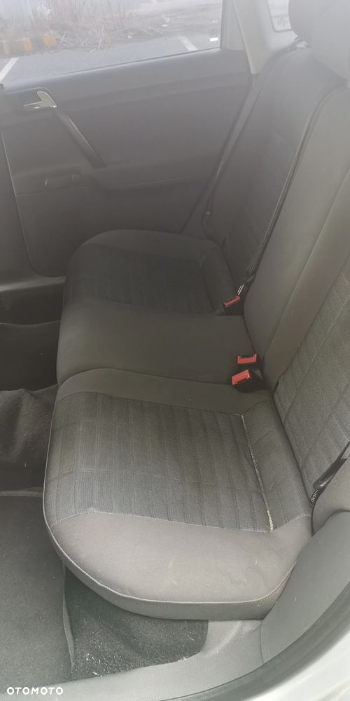 Volkswagen Polo 1.4 TDI Comfortline - 13