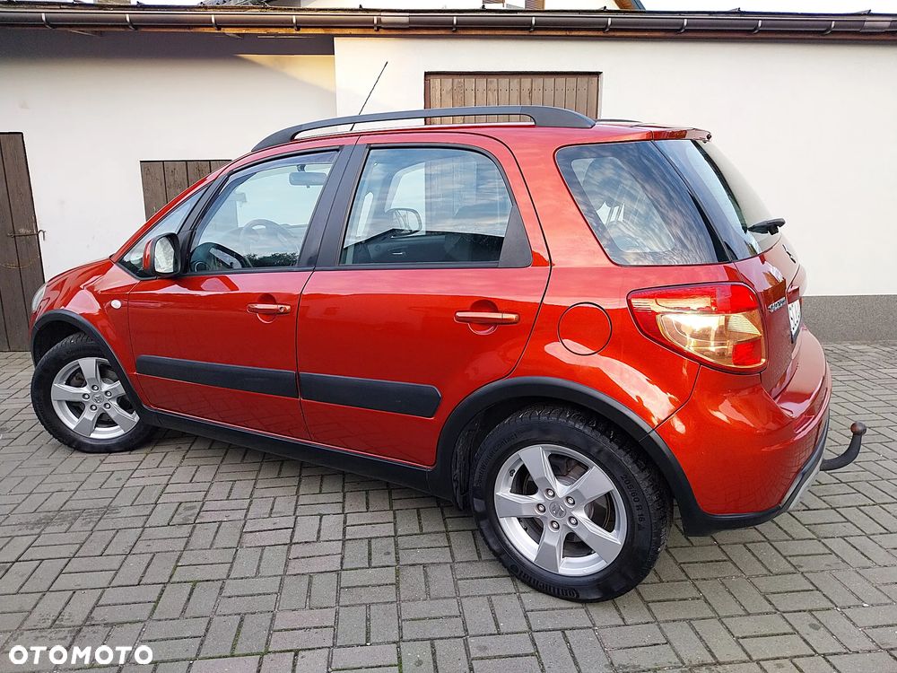 Suzuki SX4 1.6 Premium - 25