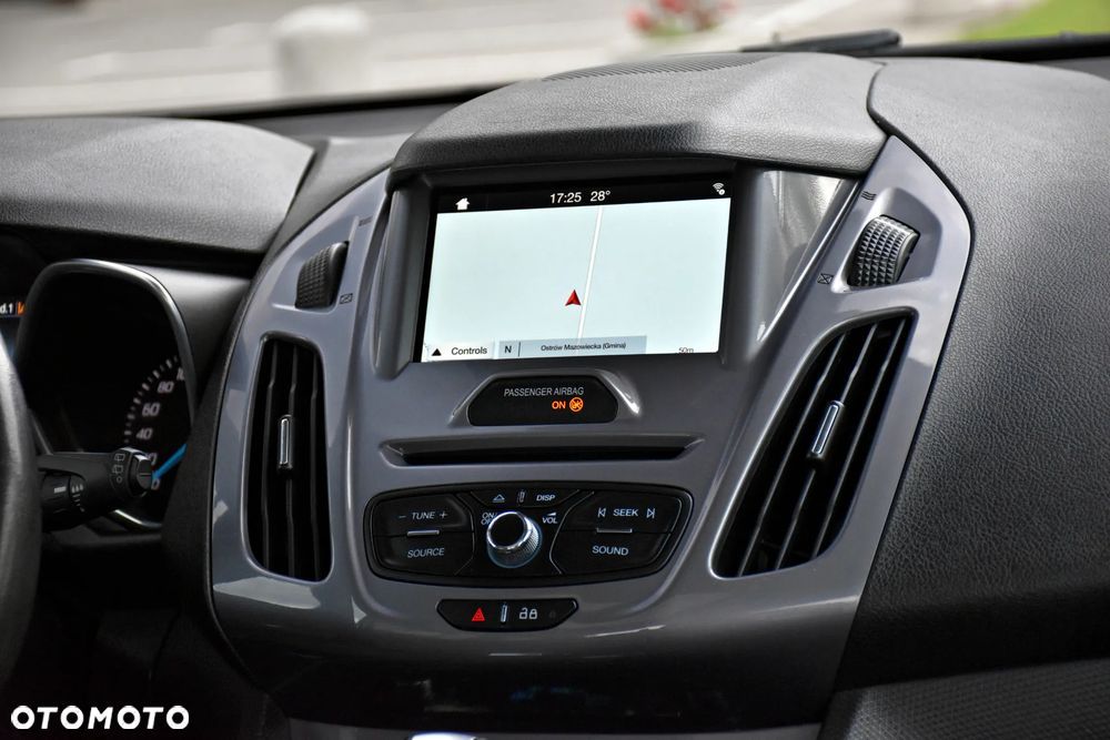 Ford Tourneo Connect Gr 1.5 TDCi Titanium PowerShift - 34