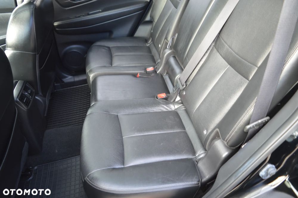 Nissan X-Trail 1.6 DIG-T Tekna 2WD 7os - 19