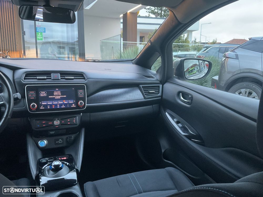 Nissan Leaf Acenta - 32