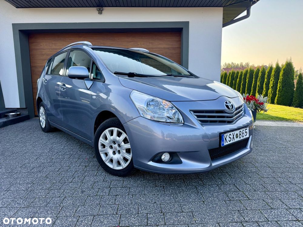 Toyota Verso - 7