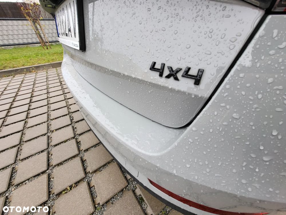 Skoda Superb 2.0 TSI 4x4 Sportline DSG - 9