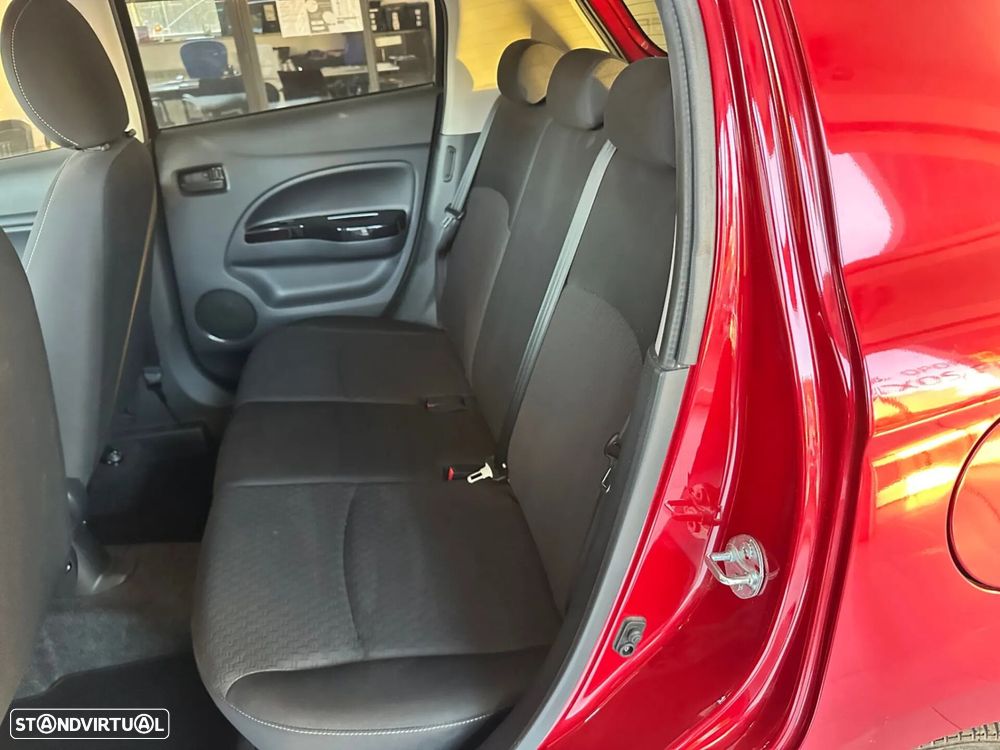 Mitsubishi Space Star 1.2 Intense Connect Edition - 20