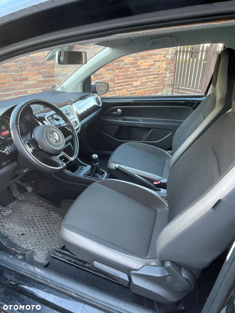 Volkswagen up! - 7
