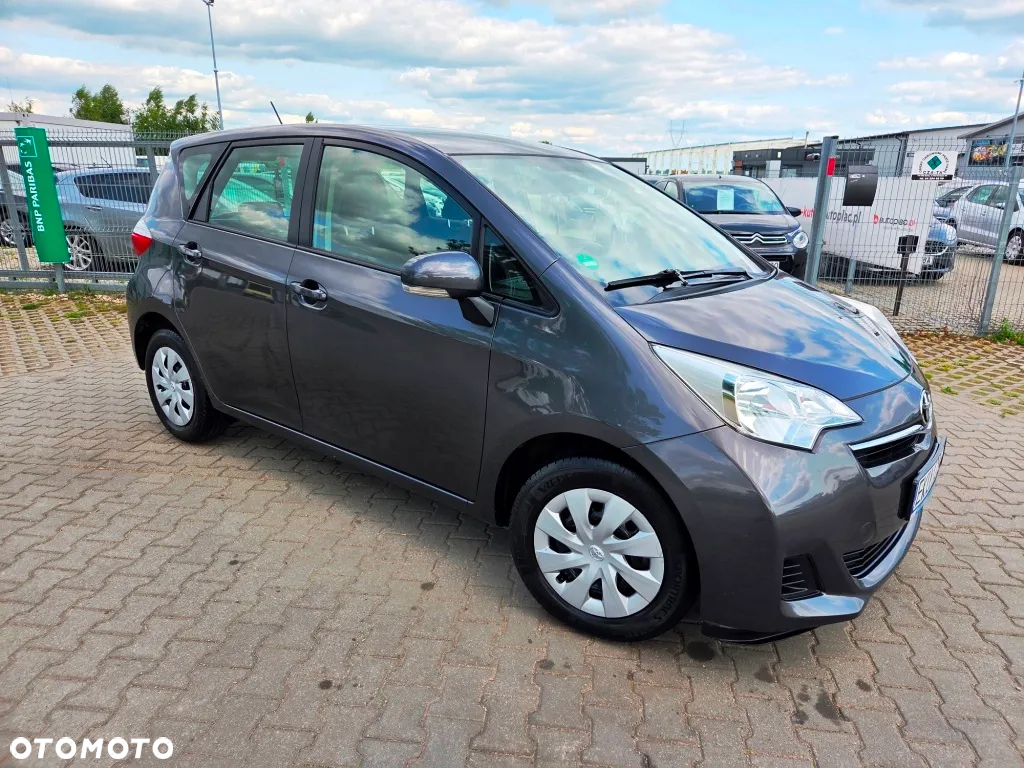 Toyota Verso S 1.33 Premium - 4