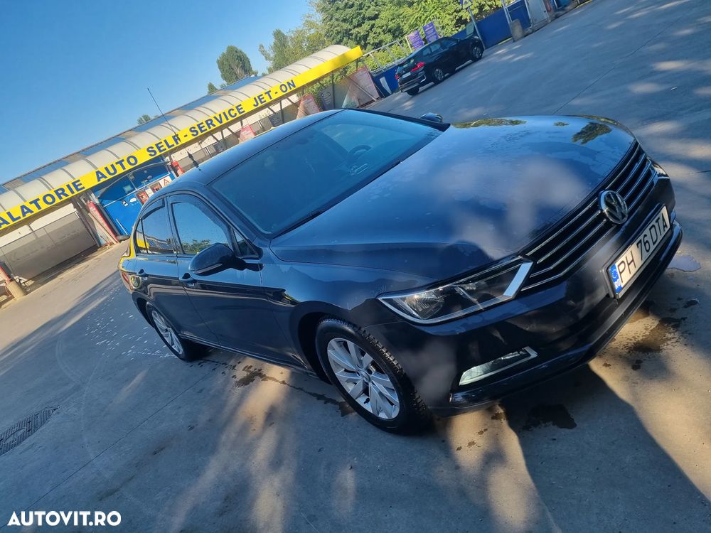Volkswagen Passat 1.6 TDI Comfortline - 3