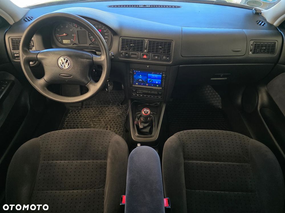 Volkswagen Golf 1.4 Comfortline - 10