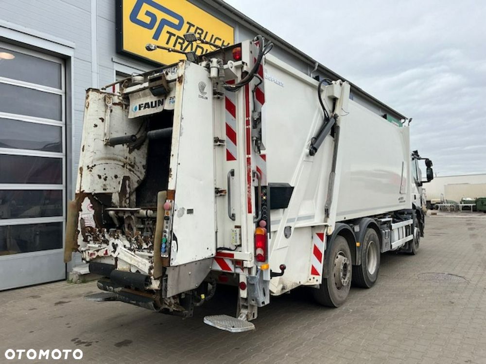 Iveco Stralis 330 - 7
