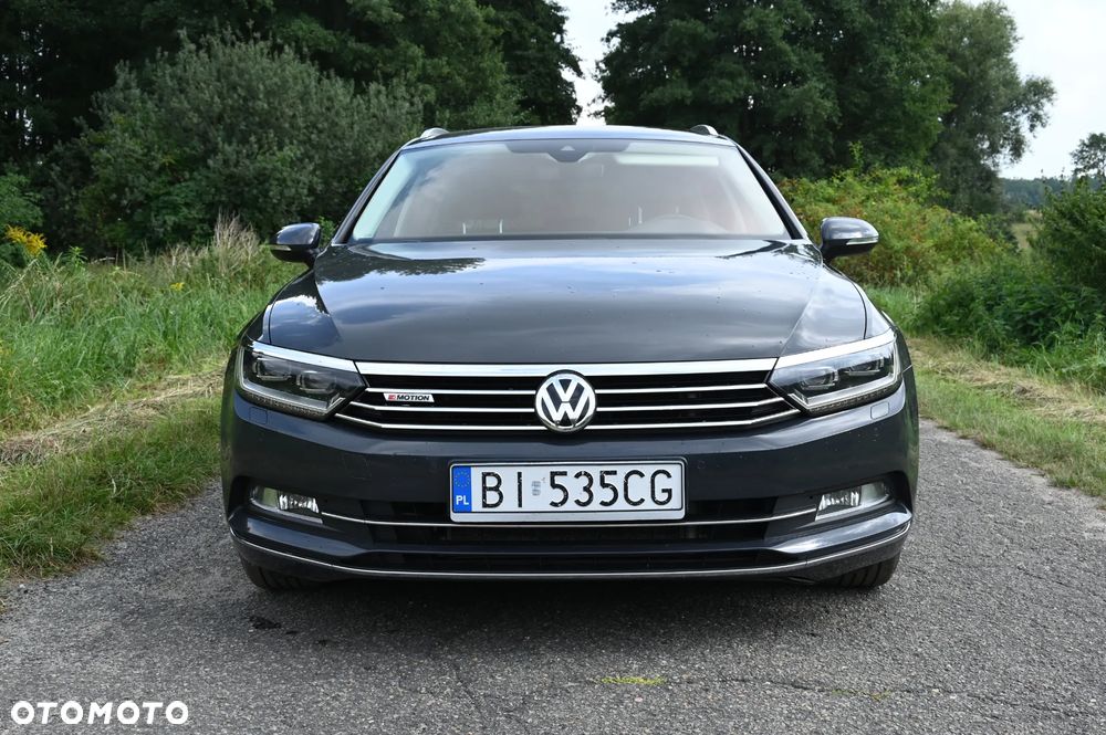 Volkswagen Passat 2.0 TDI Bi-Turbo BMT 4Mot Highline DSG - 2