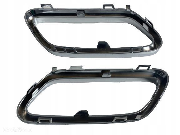 MERCEDES 206 AMG LINE KRATKA RAMKA WYDECHU PRAWA - 2