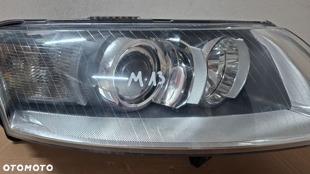 AUDI A6 C6 LAMPA PRAWA PRZÓD XENON 4F0941004AK EU - 3