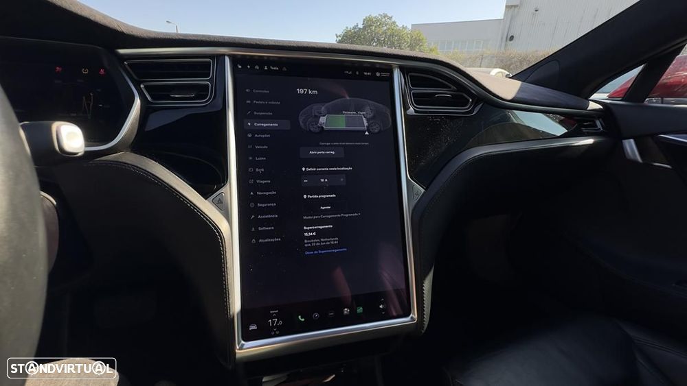 Tesla Model S 85D - 30