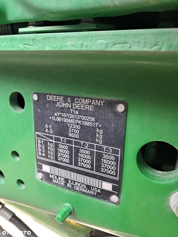 John Deere 6195M - 9