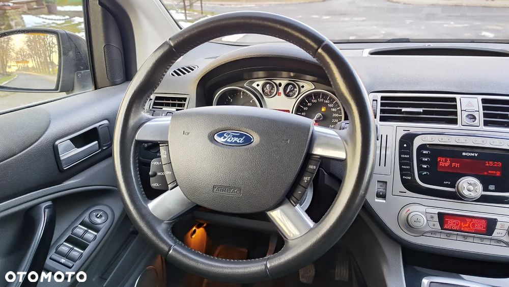 Ford Kuga 2.0 TDCi 4WD Titanium - 25