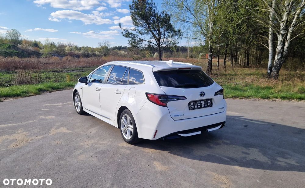 Toyota Corolla 2.0 Hybrid Comfort - 6