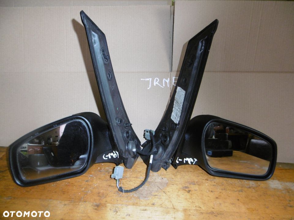 Lusterko lewe/ prawe FORD FOCUS C-MAX 5 PIN - 1