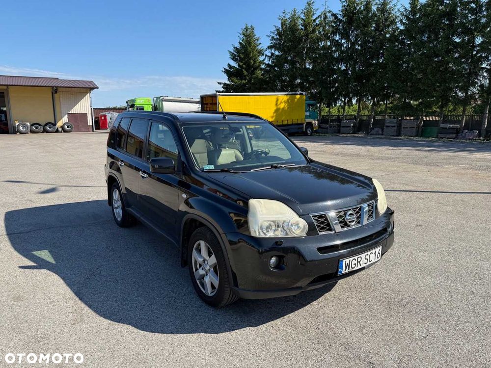 Nissan X-Trail - 2