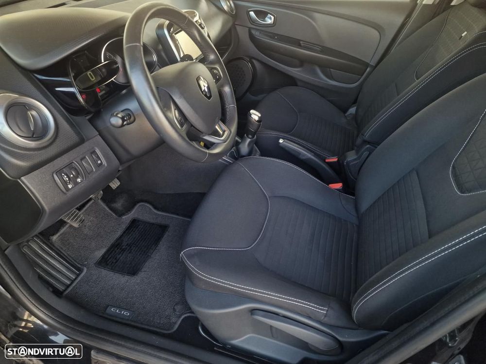 Renault Clio Sport Tourer 1.5 dCi Limited - 10