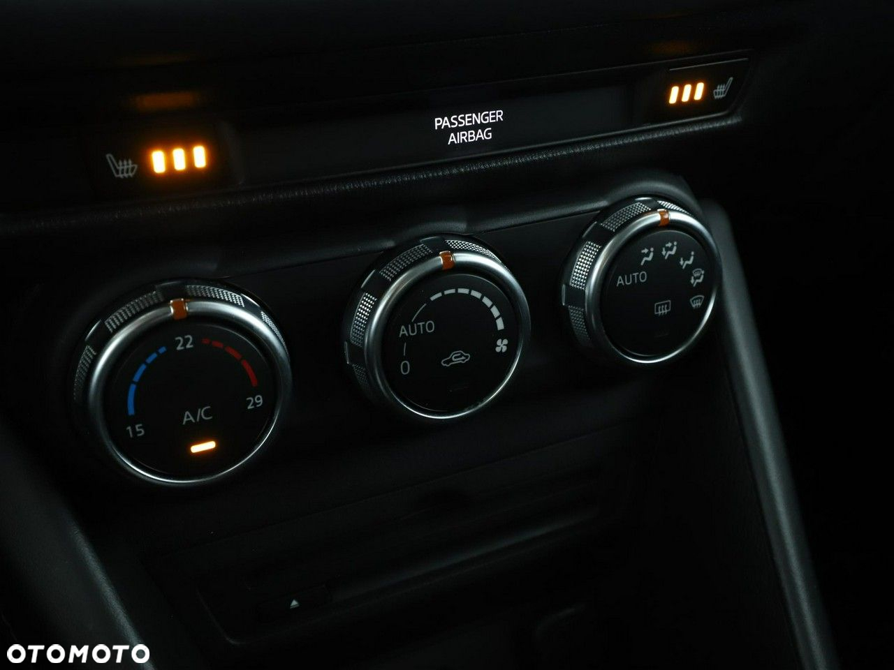 Mazda CX-3 SKYACTIV-G 121 FWD Signature+ - 27