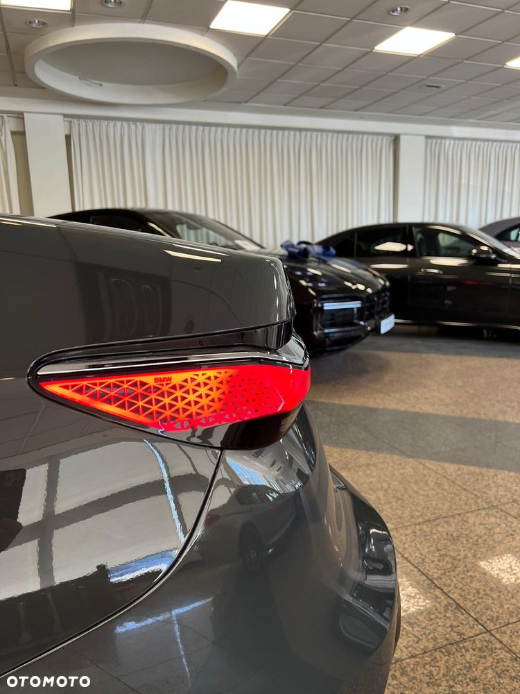 BMW Seria 7 740d xDrive mHEV M Sport sport - 39