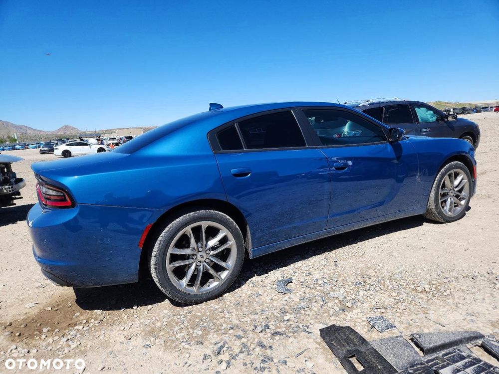 Dodge Charger - 4