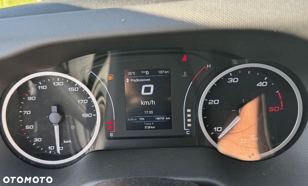 Iveco 3.0 Daily 35S18 hak CarPlay 12m3 średni LED Hi-Matic - 5