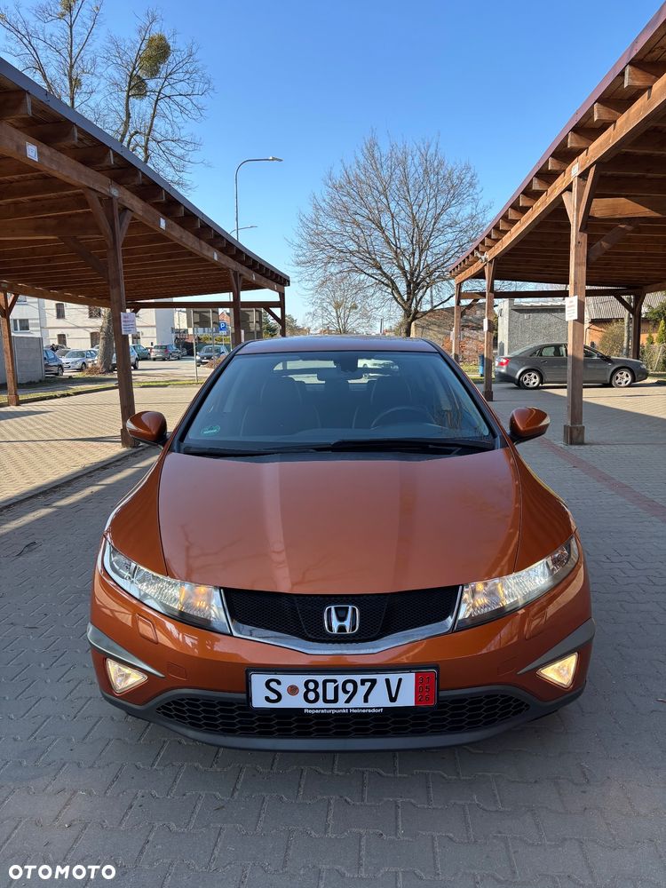 Honda Civic 1.8 Comfort - 9