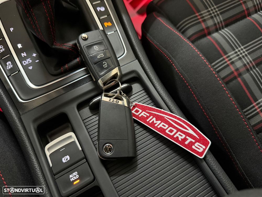 VW Golf 2.0 TSi GTi DSG - 11