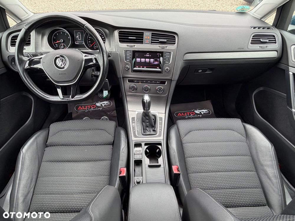 Volkswagen Golf 1.4 TSI BlueMotion Technology DSG Comfortline - 10