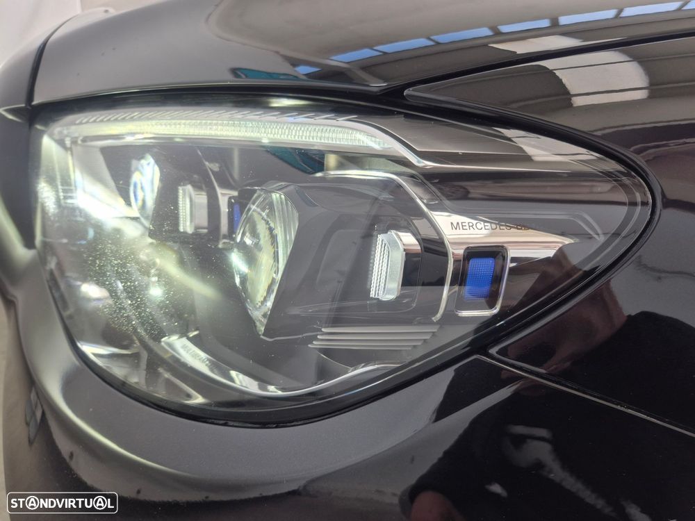 Mercedes-Benz E 300 de AMG Line - 9