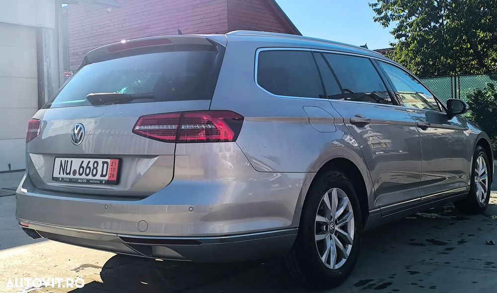 Volkswagen Passat 2.0 TDI SCR DSG (BlueM Tech) Highline - 10