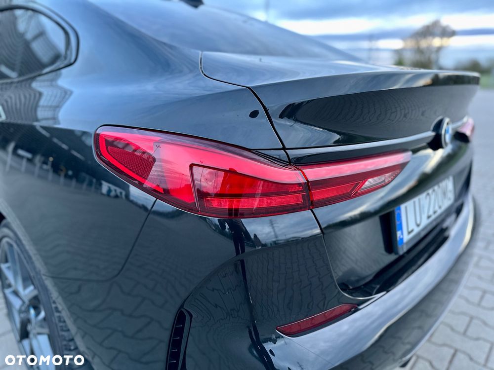 BMW Seria 2 220i M Sport - 10
