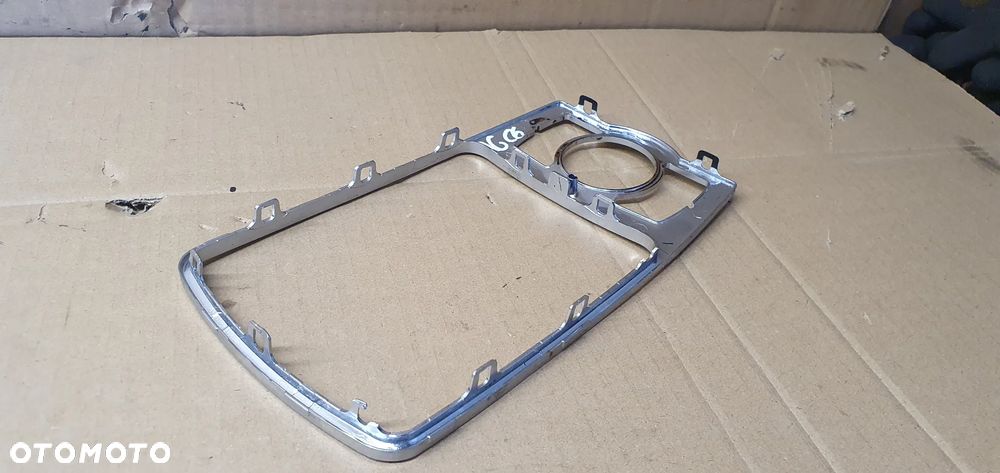 Ramka dekor tunelu zmiany biegów chrom Audi A6 C6 4F0864260A - 6