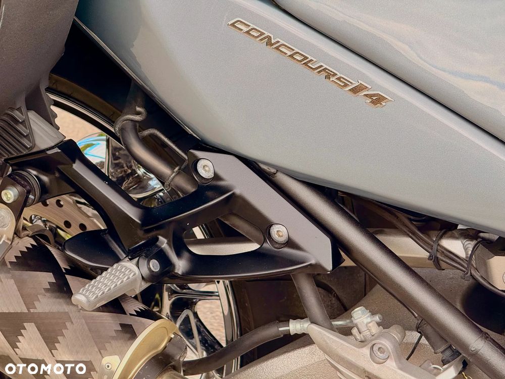 Kawasaki Concours - 25