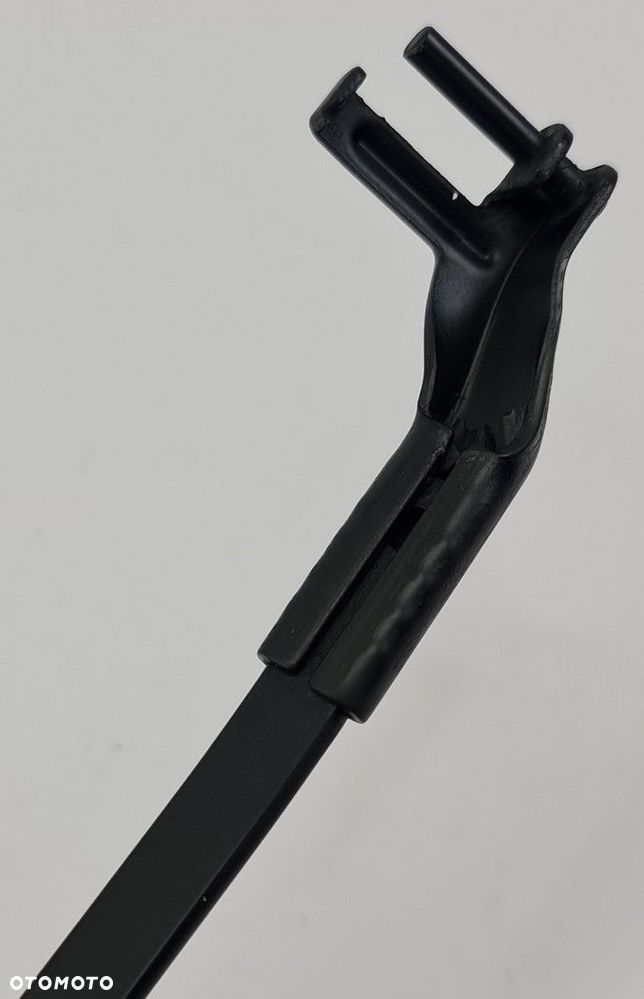 RAMIE WYCIERACZKI LEWE MERCEDES W204 EUROPA - 2