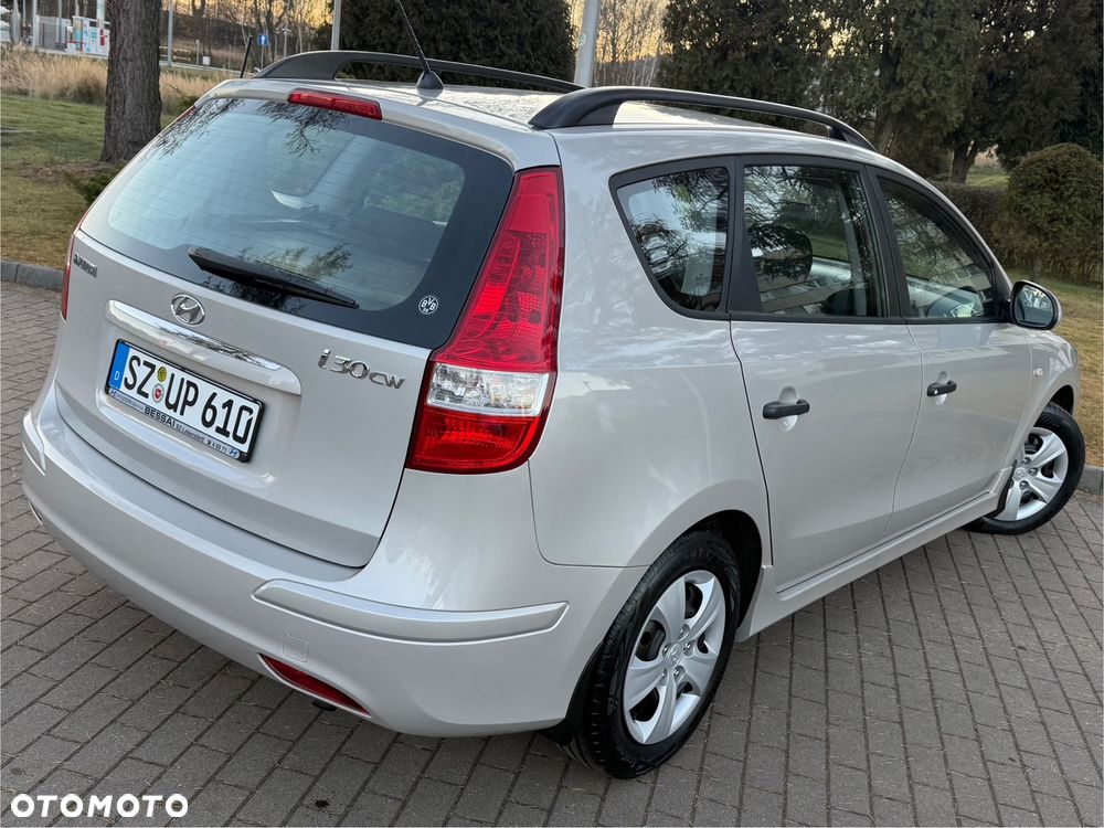 Hyundai i30 i30cw 1.4 Edition Plus - 24