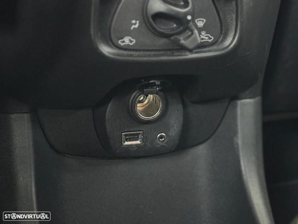 Toyota Aygo x-business - 35