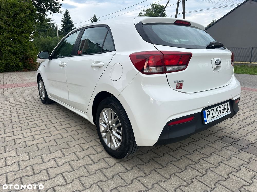 Kia Rio 1.4 XL - 17