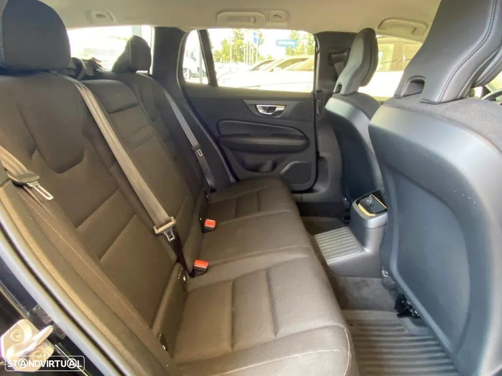 Volvo V60 2.0 T6 AWD TE Inscription Expression - 11