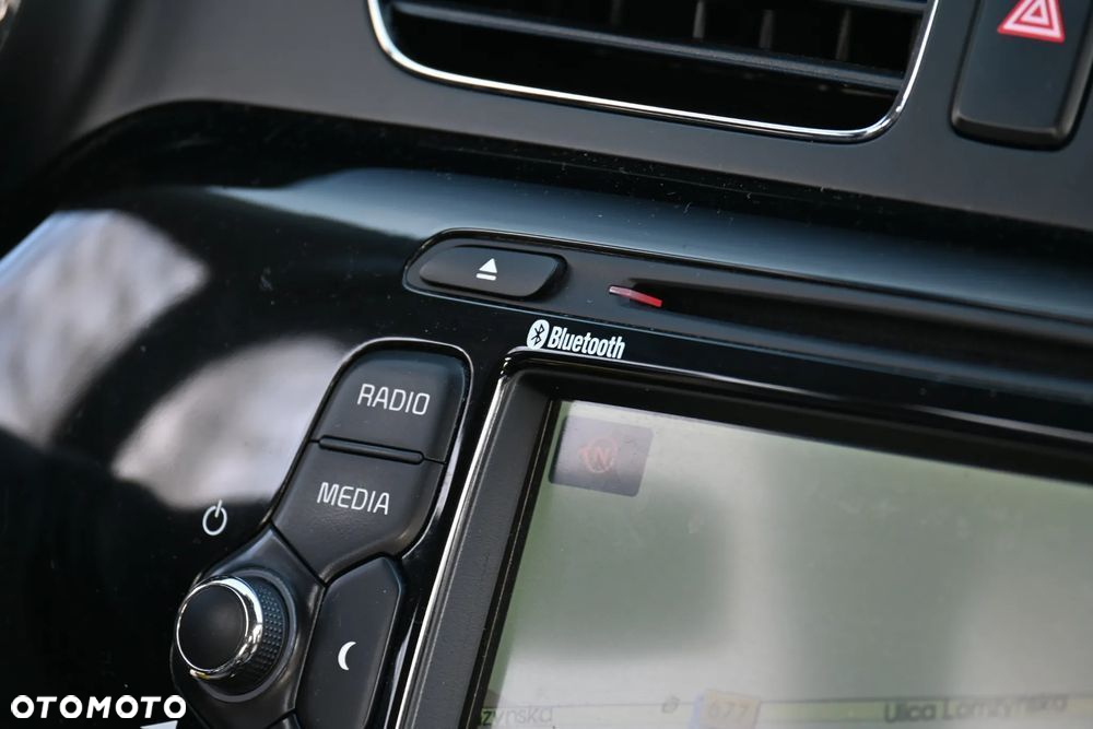 Kia Ceed - 29