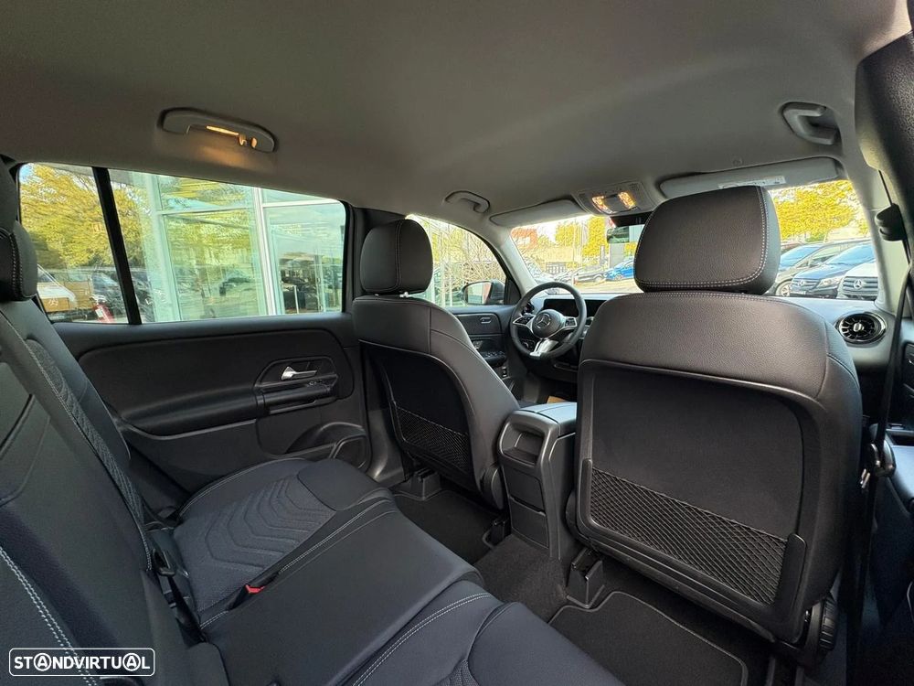 Mercedes-Benz GLB 180 d - 8