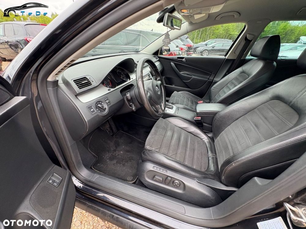 Volkswagen Passat Variant 2.0 TDI 4Motion DPF DSG Highline - 30