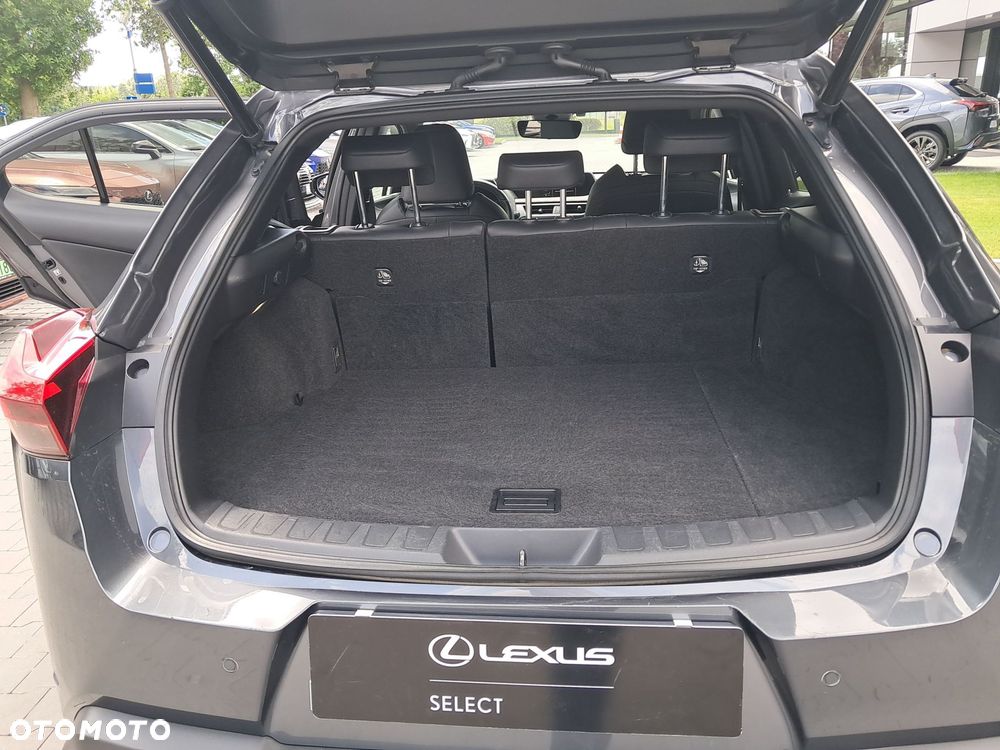 Lexus UX - 13