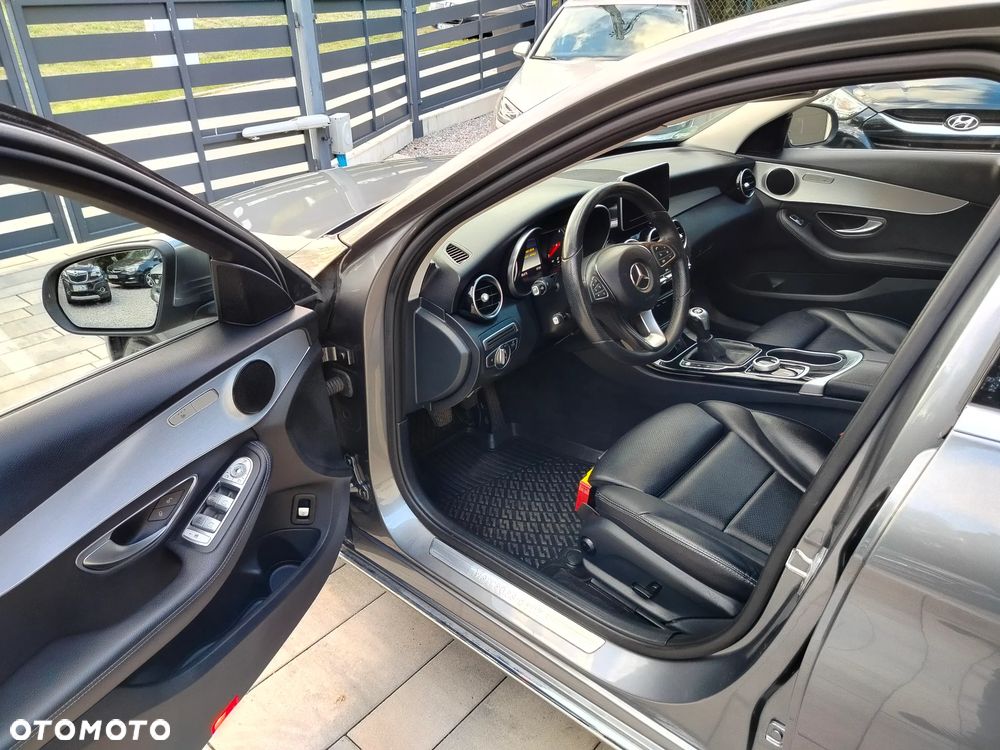 Mercedes-Benz Klasa C 200 (BlueTEC) d Exclusive - 13